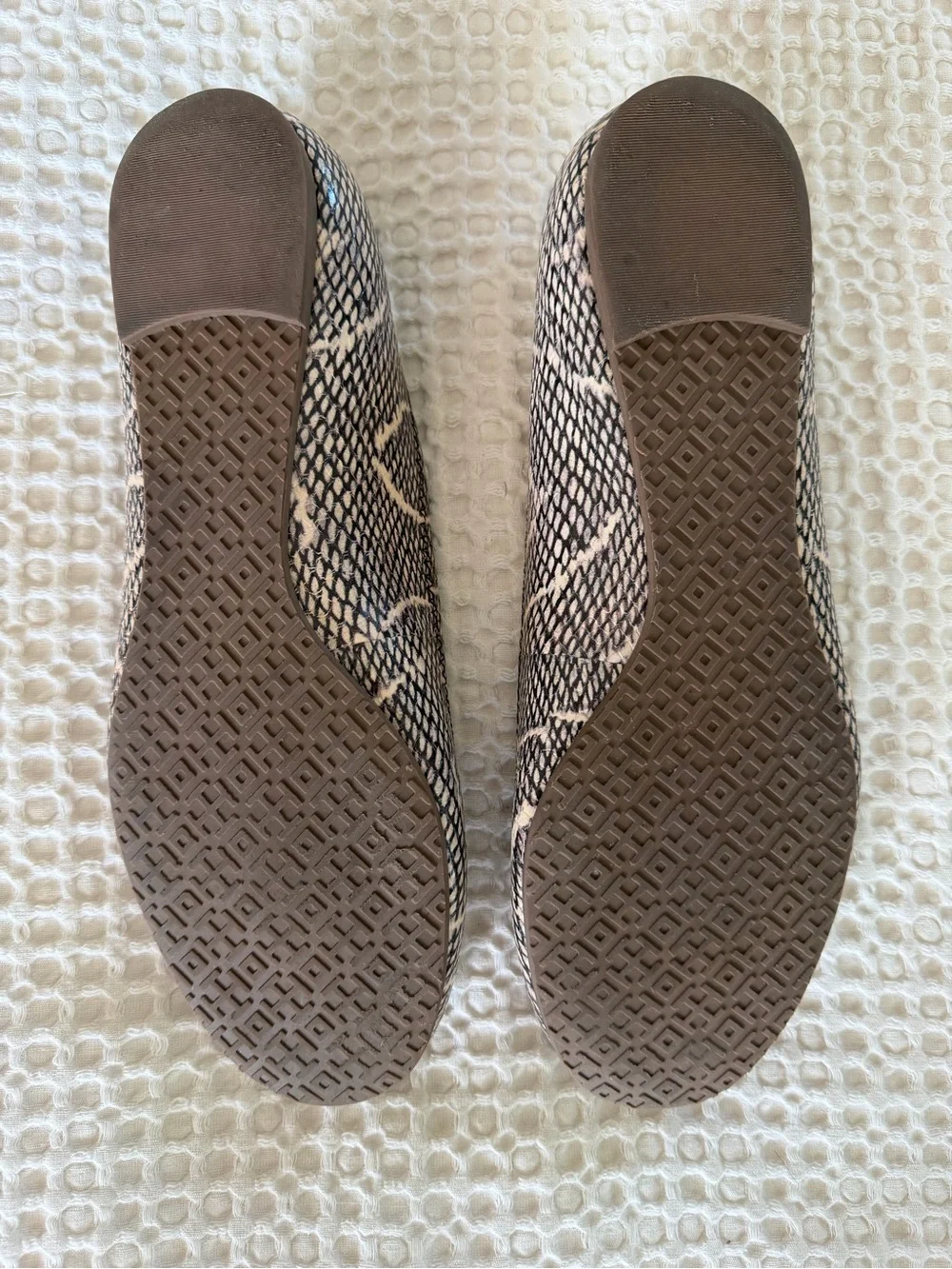 Tory Burch Reva Snake Print Leather Ballet Flats Logo 9.5